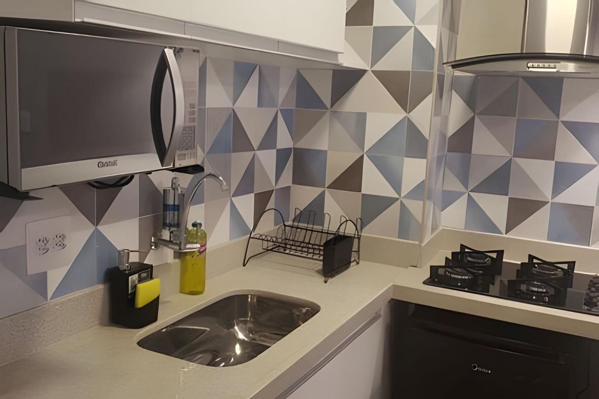 Apartamento Em Copacabana Menos De 100 Metros Da